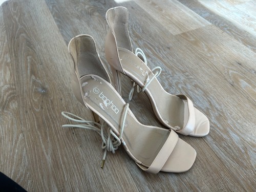 Boohoo beige lace stiletto - beige,