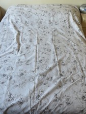 Julian Charles, King Size Duvet Cover & Two Pillow Cases