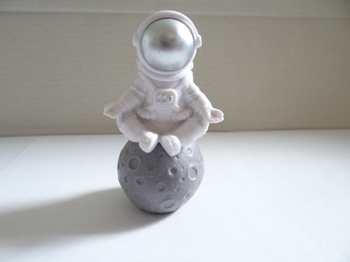 Astronaut moon man plastic - astronaut,