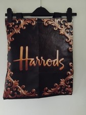 Harrods Festive Golden Accents