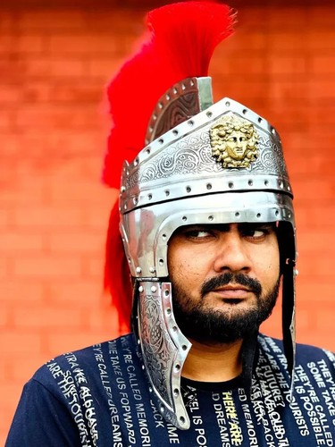 Roman soldier centurion - centurion, helmet