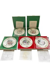 5 vintage boxed royal doulton