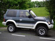 Mitsubishi Pajero / Shogun Snorkel Kit 90 - 98 Raised Air Intake 2.8TD Engine