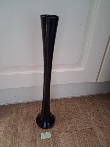 Specimen 50cm tall black glass - specimen,