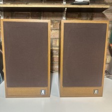Teledyne Acoustsic Research AR18s speakers. Fully working and in great condition