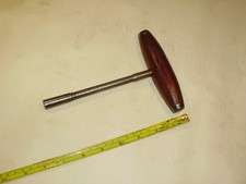 Vtg R. Reynolds 7" Rosewood & steel piano tuning key/hammer, 5mm x 7mm socket