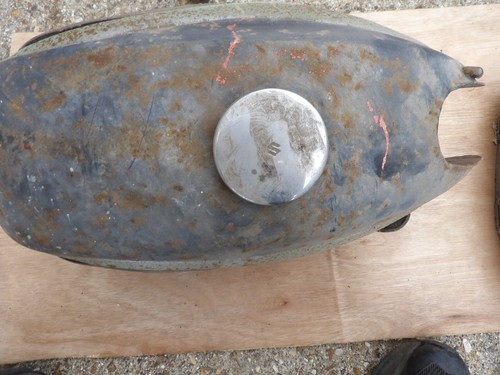 Suzuki 200 fuel tank - t,