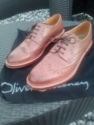 Oliver sweeney saunders - oliver,
