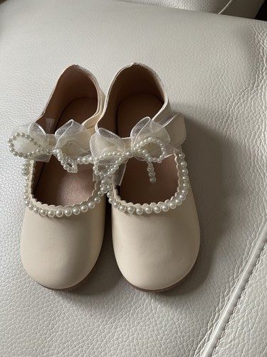 Bridesmaid flower girl - bridesmaid,,