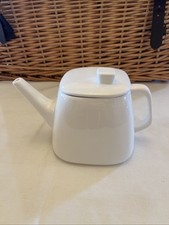 White Bone China Teapot Square Design 2 Pint Capacity Large Contemporary Tea Pot