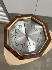 Verichron Quartz MCM Wall