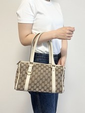 GUCCI 130942 GG Canvas Leather