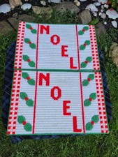 Set Of 4 Vintage Needlepoint Noel Christmas Dinner Placemats Very Nice Gift 