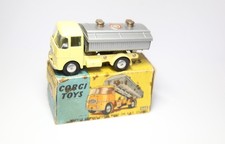 Corgi 460 Neville Cement