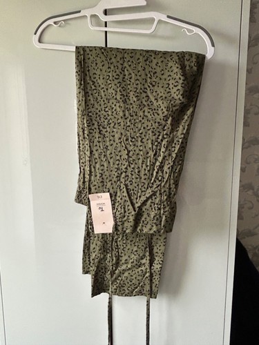 Khaki animal print tapered - tu,