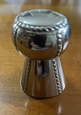 Cafe Paix Stainless Steel Champagne Stopper, Vacuum Sealed Wine Sparkling Bottle