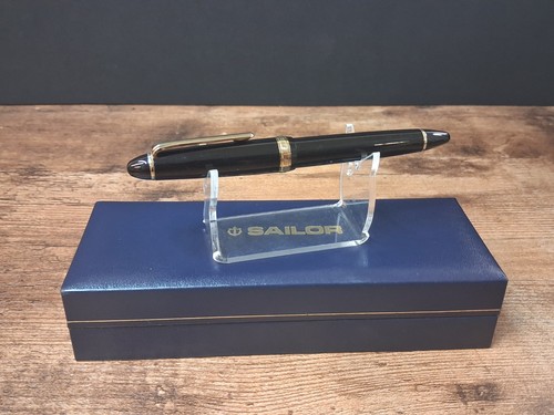 Sailor 1911 black fountain - sailor, pen