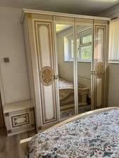 Italian Furniture Bedroom Set