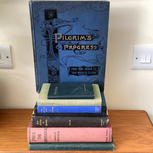Antiquarian vintage - 8,