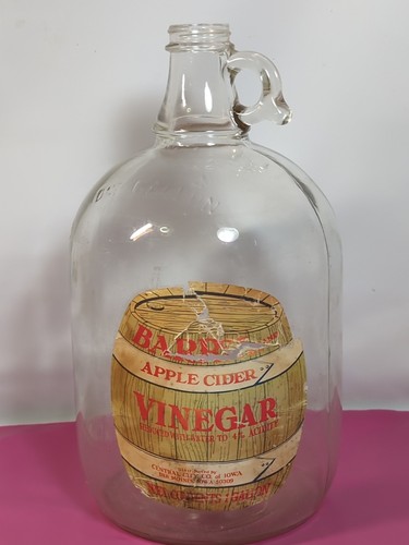 Vtg one gallon - one, apple