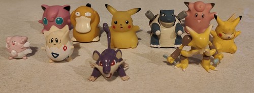 Pokémon vintage figure bundle - vintage,