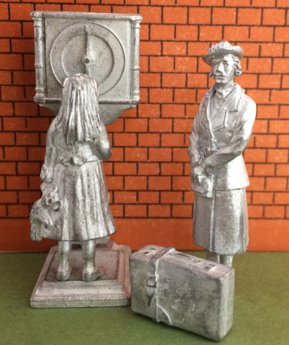 Gauge metal figures - o,