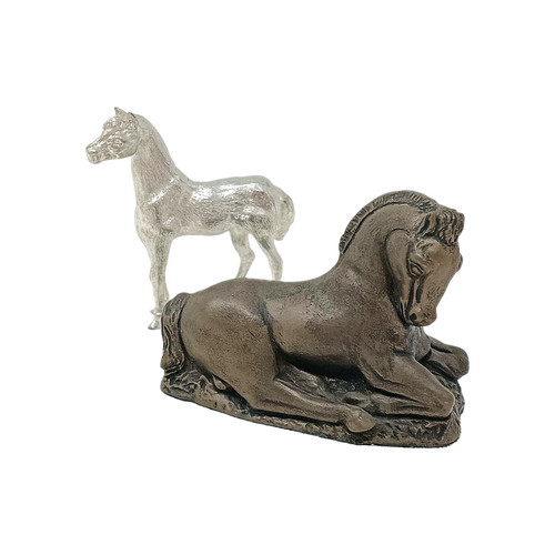 Horse figurines classique made - horse,