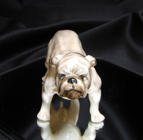 Vintage royal doulton standing - royal,