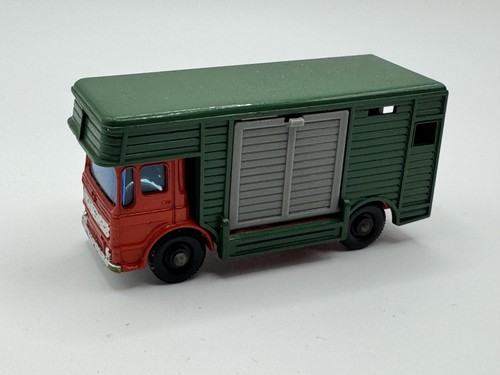 Vintage aec horse - vintage,