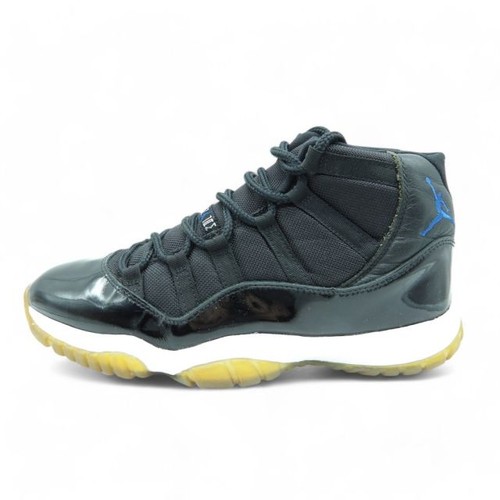 Nike air jordan - nike, space