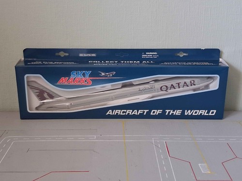 Skymarks 200 qatar boeing - skymarks,