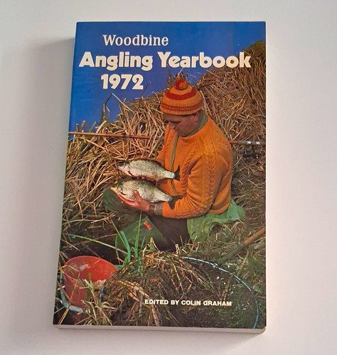Woodbine angling yearbook - angling, 1972