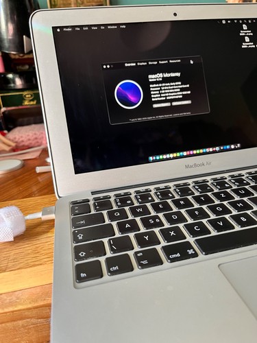 Apple macbook air - macbook, (early