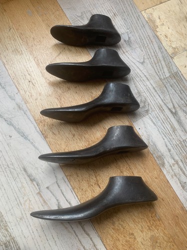 Five antique cast - five,