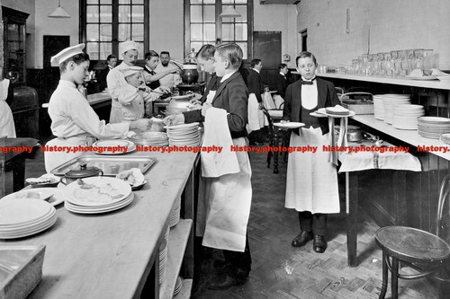 F001728 student waiters - f001728,