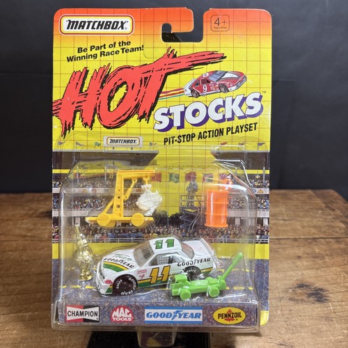 Matchbox hot stocks no2 pit - hot,