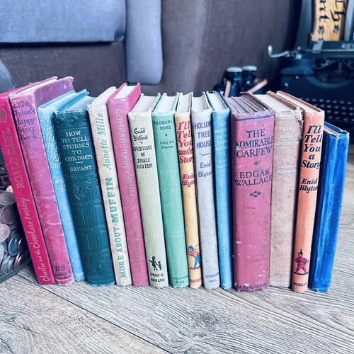 Vintage childrens books - 15,