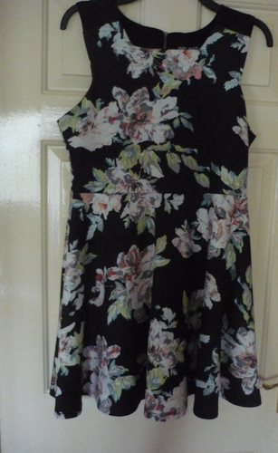 Select ladies floral dress - floral,