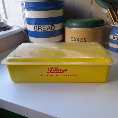 Vintage hard plastic - vintage, toffee