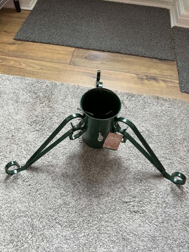 Green traditional scroll leg - scroll,
