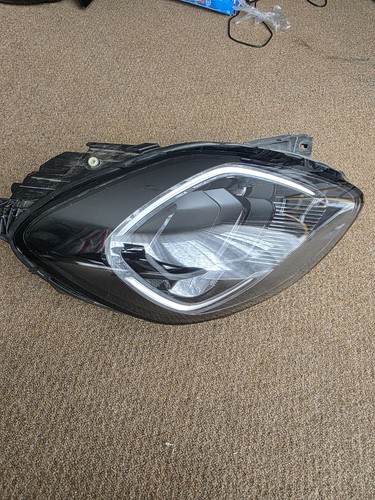 Ford puma right headlight - puma,
