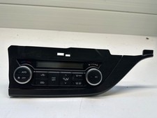 Toyota Auris E180 2013 Climate