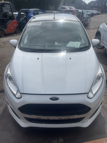 Ford fiesta mk7 - ford, bonnet