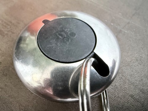 Bang olufsen o keyring - bang, b&o