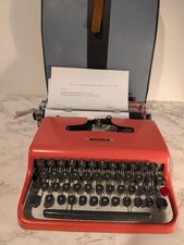 Vintage Faded Red OLIVETTI LETTERA 22 Typewriter & Case