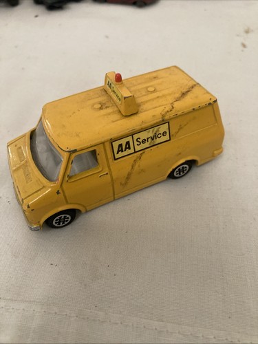 Dinky toys bedford van - dinky, aa