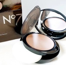 Boots No7 Stay Perfect