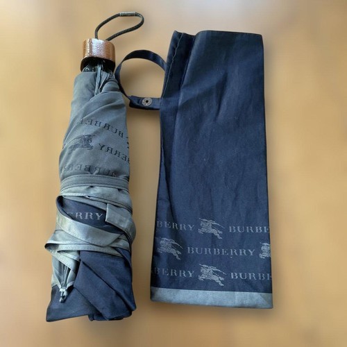 Burberry folding umbrella - folding,