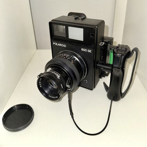 Polaroid 600 mamiya - mamiya, lens