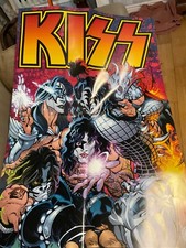 Huge Kiss Poster Dark Horse